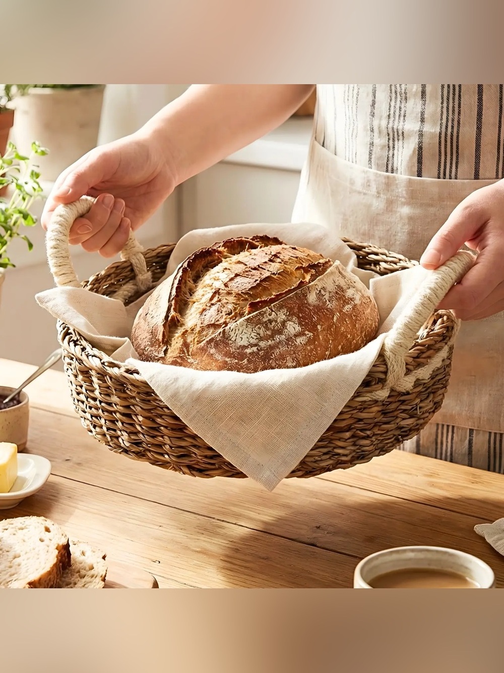 New Handwoven Savar Seagrass Round Bread Basket